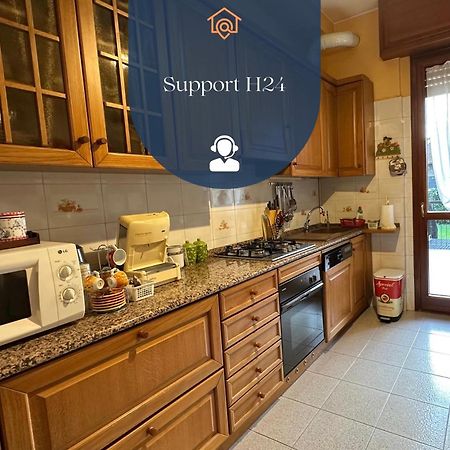 Dehomes - Two Bedrooms, Terrace, Wi-Fi, Tram To Centre & Rho Fiera Milano Esterno foto